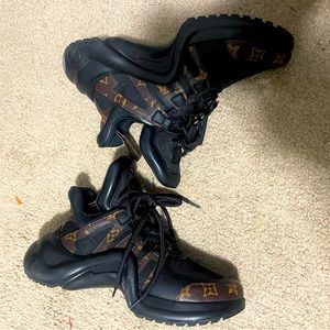 Louis Vuitton arch sneaker’s
